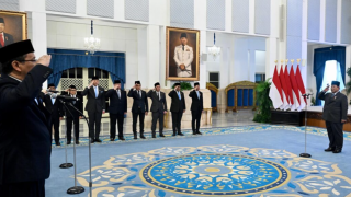 Presiden Prabowo Lantik Empat Menteri dan Satu Wakil Menteri Kabinet Merah Putih