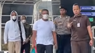 9 Orang Hasil OTT Dinas PUPR Riau di KPK Bawa ke Jakarta, Termasuk Abdul Wahid