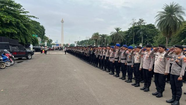 1.174 Personel Polri Layani Aksi Buruh KSPI di Monas Hari Ini