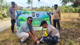 Polsek Pasir Penyu Gelar Green Policing yang Menarik, Tanam Semangat Cinta Lingkungan di Tanjung Gading