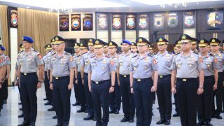 47 Perwira Tinggi Polri Naik Pangkat, 1 Perwira Raih Bintang Tiga