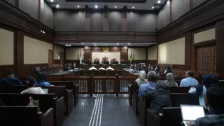 Beri Keterangan Palsu, JPU Memohon Majelis Hakim Tetapkan Irawan Santoso Sebagai Tersangka Perkara Pertamina