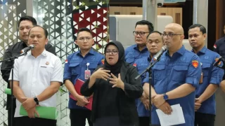 JAM Pidsus Kejagung Tetapkan 7 Tersangka Perkara Korupsi Pengadaan Minyak Mentah di Petral
