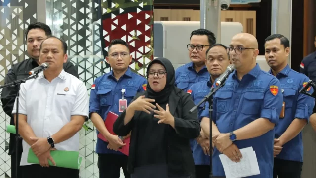 JAM Pidsus Kejagung Tetapkan 7 Tersangka Perkara Korupsi Pengadaan Minyak Mentah di Petral